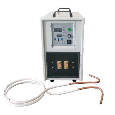 Guter Preis 60KW Mittelfrequenz-Induktionsschmelzmaschine zum Heißschmieden 120A Online