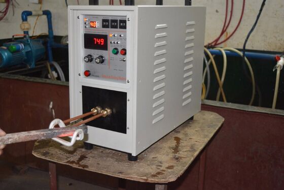 Giá tốt Máy sưởi cảm ứng tần số cao (HF-15A/15AB) trực tuyến